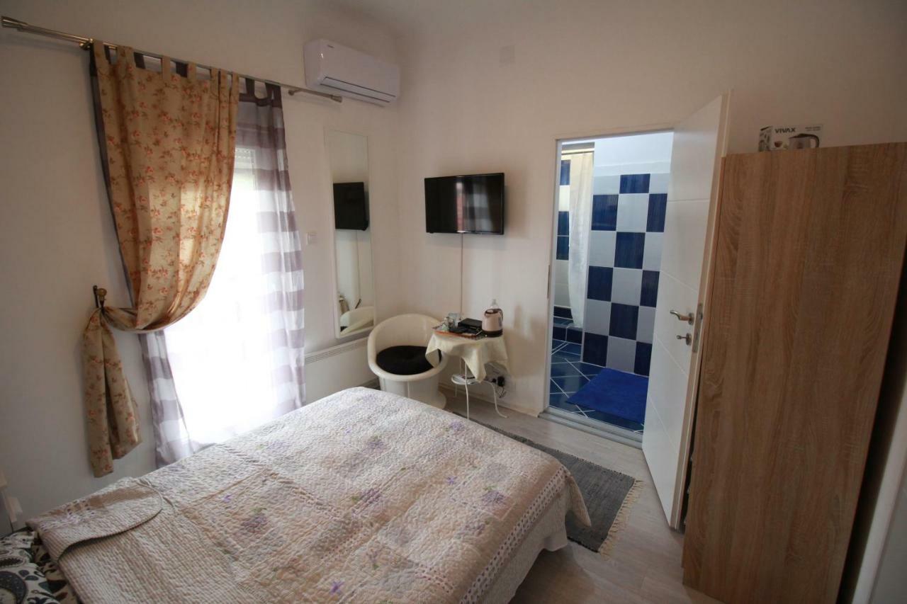Rooms & Apartment Tea Загреб Екстериор снимка